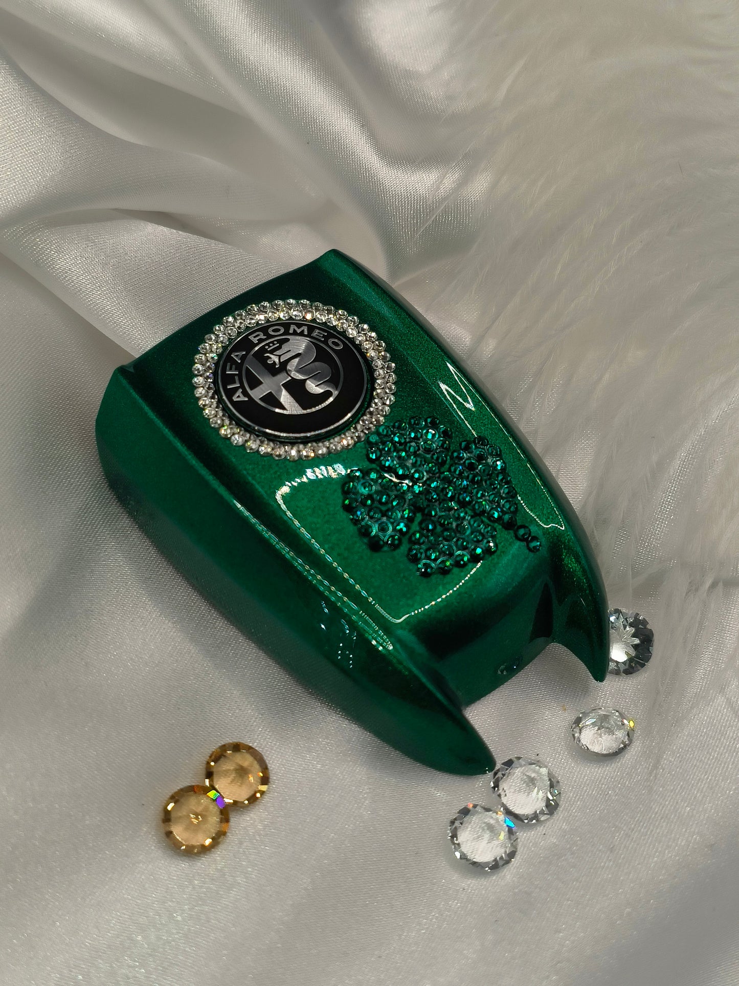 Original OEM Alfa Romeo | Schlüsselcover/ Abdeckung/ Hülle | mit original Preciosa® Kristallen - Black Saphir Crystals