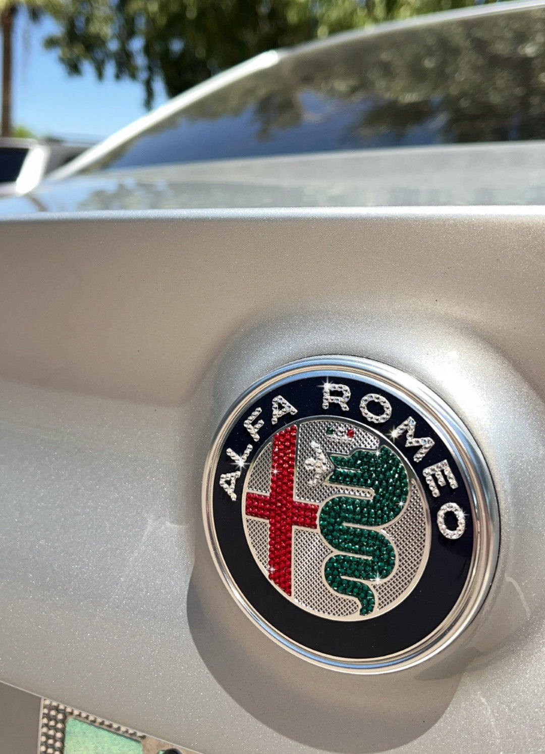 Original OEM Alfa Romeo | Logo Emblem Set vorn+hinten | mit original Preciosa® Kristallen - Black Saphir Crystals