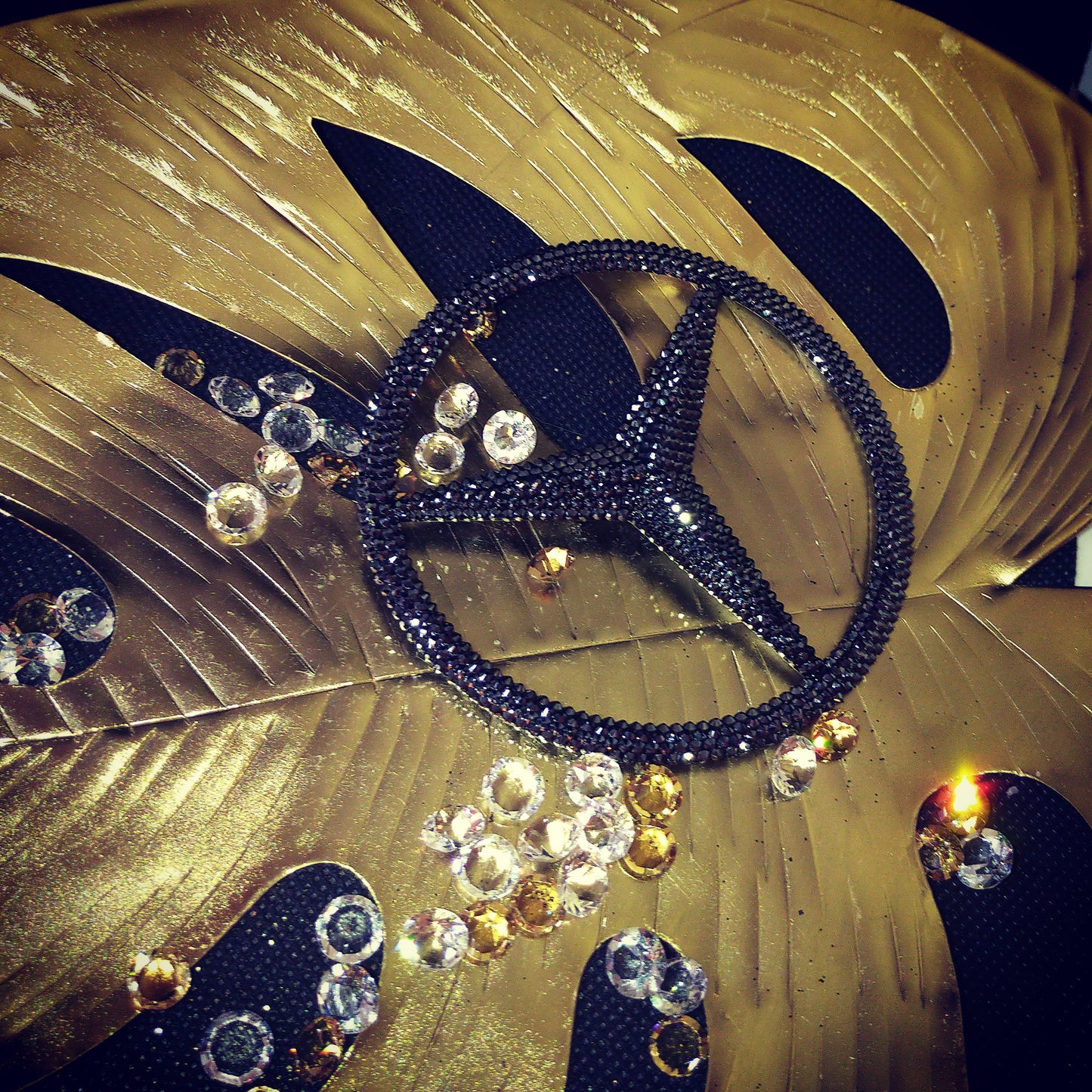 Original Mercedes Logo Emblem hinten mit original Swarovski® oder Preciosa® Veredelt - Black Saphir Crystals