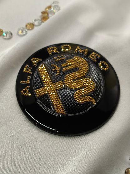 Original OEM Alfa Romeo | Logo Emblem Set vorn+hinten Schwarz/Gold | mit original Preciosa® Kristallen