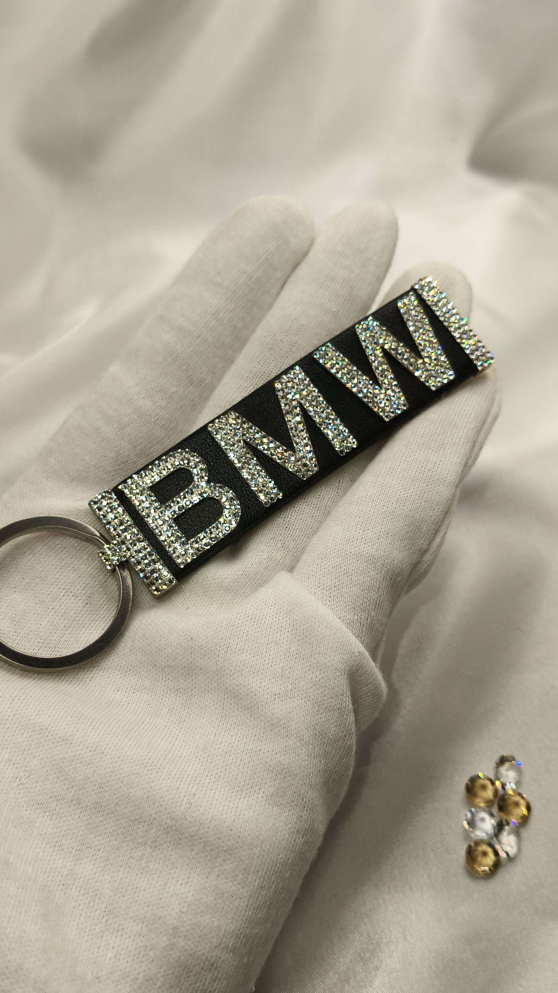 Original OEM | BMW Schlüsselanhänger | mit original Preciosa® Kristallen - Black Saphir Crystals