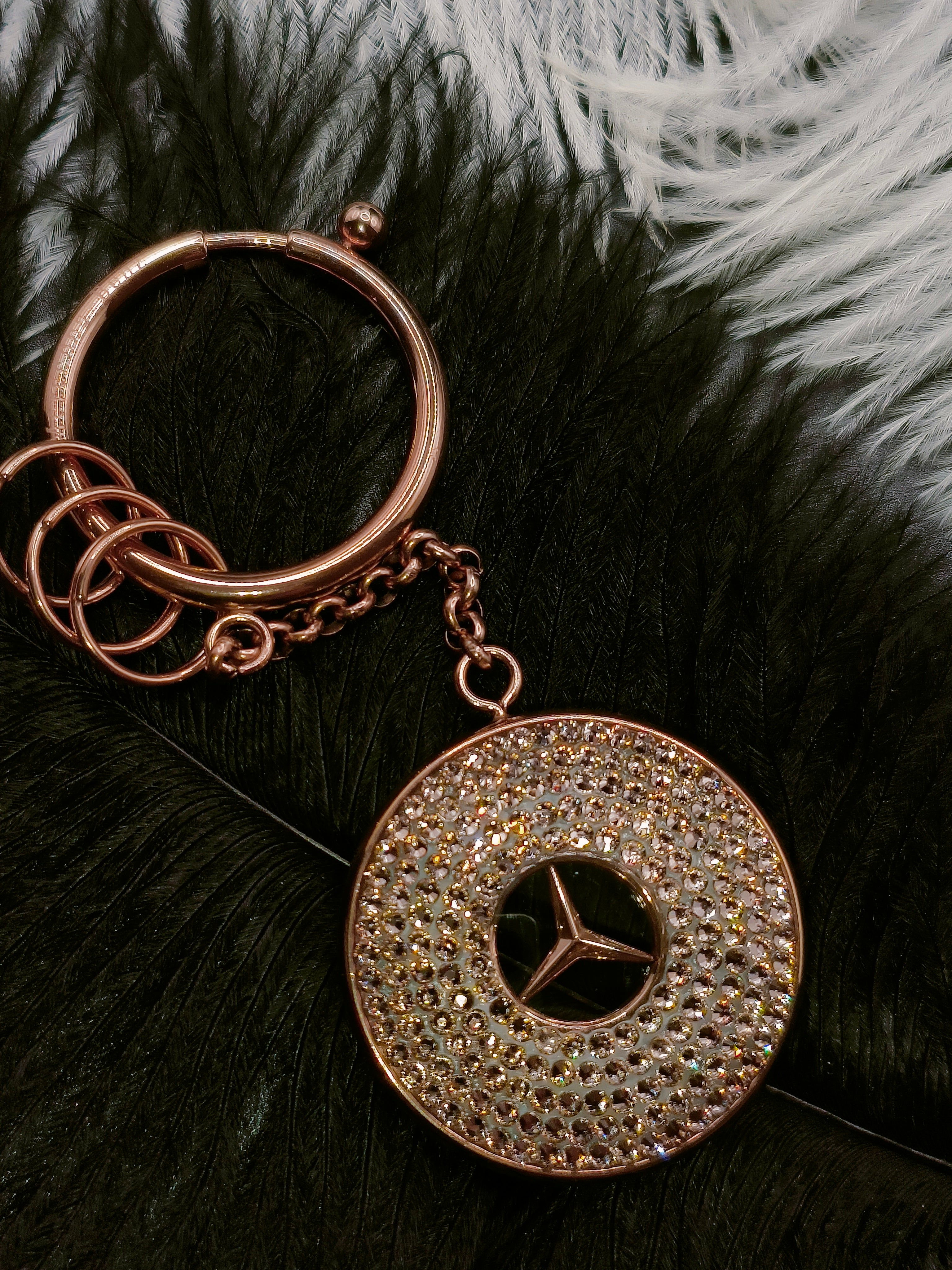 Original OEM | Mercedes Logo Schlüsselanhänger rosegold |original Swarovski®/Preciosa® - Black Saphir Crystals