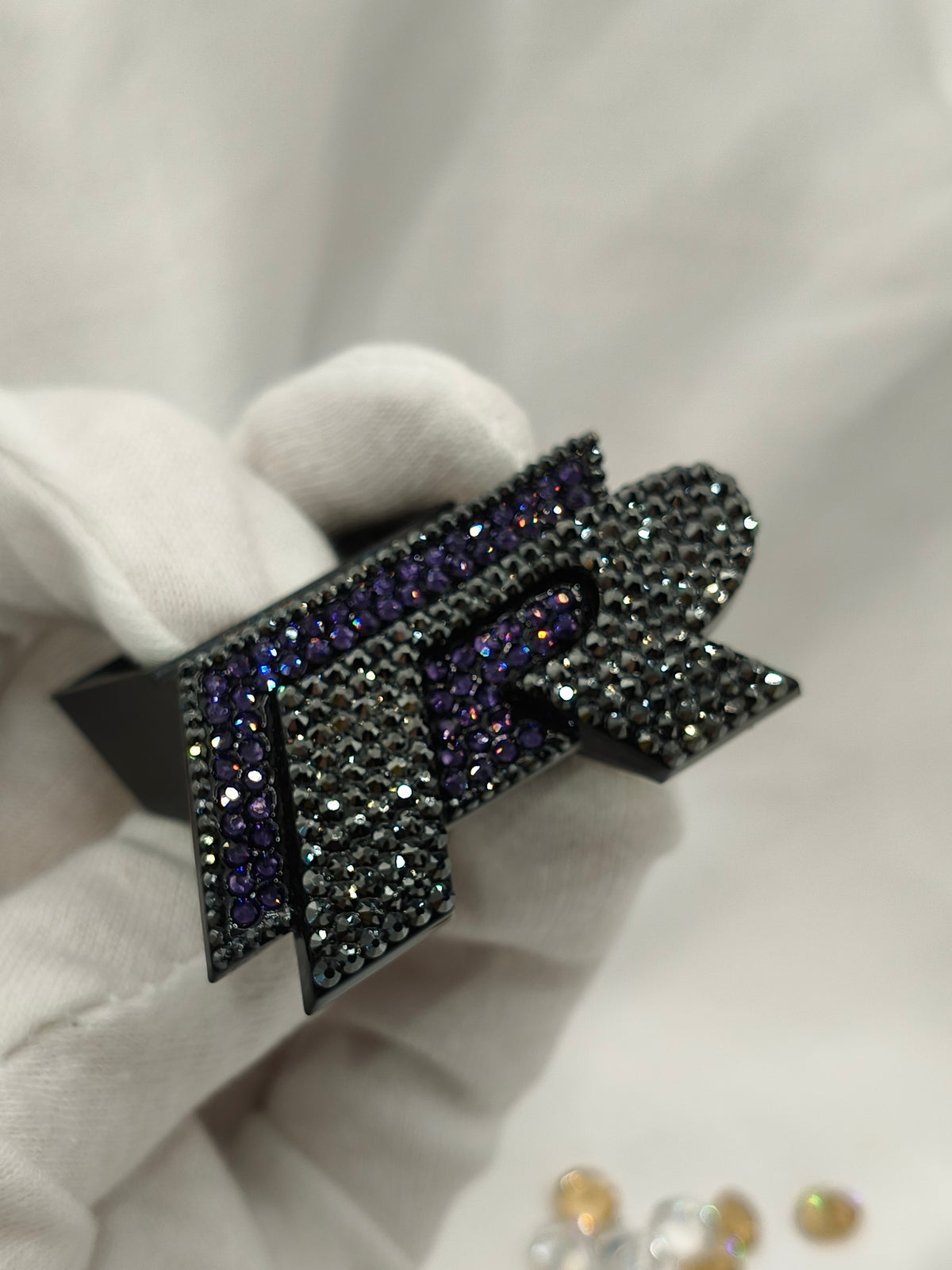 Original OEM Volkswagen | R Logo Emblem Badge with original Preciosa® Crystals | VW Accessories | VW Tuning |
