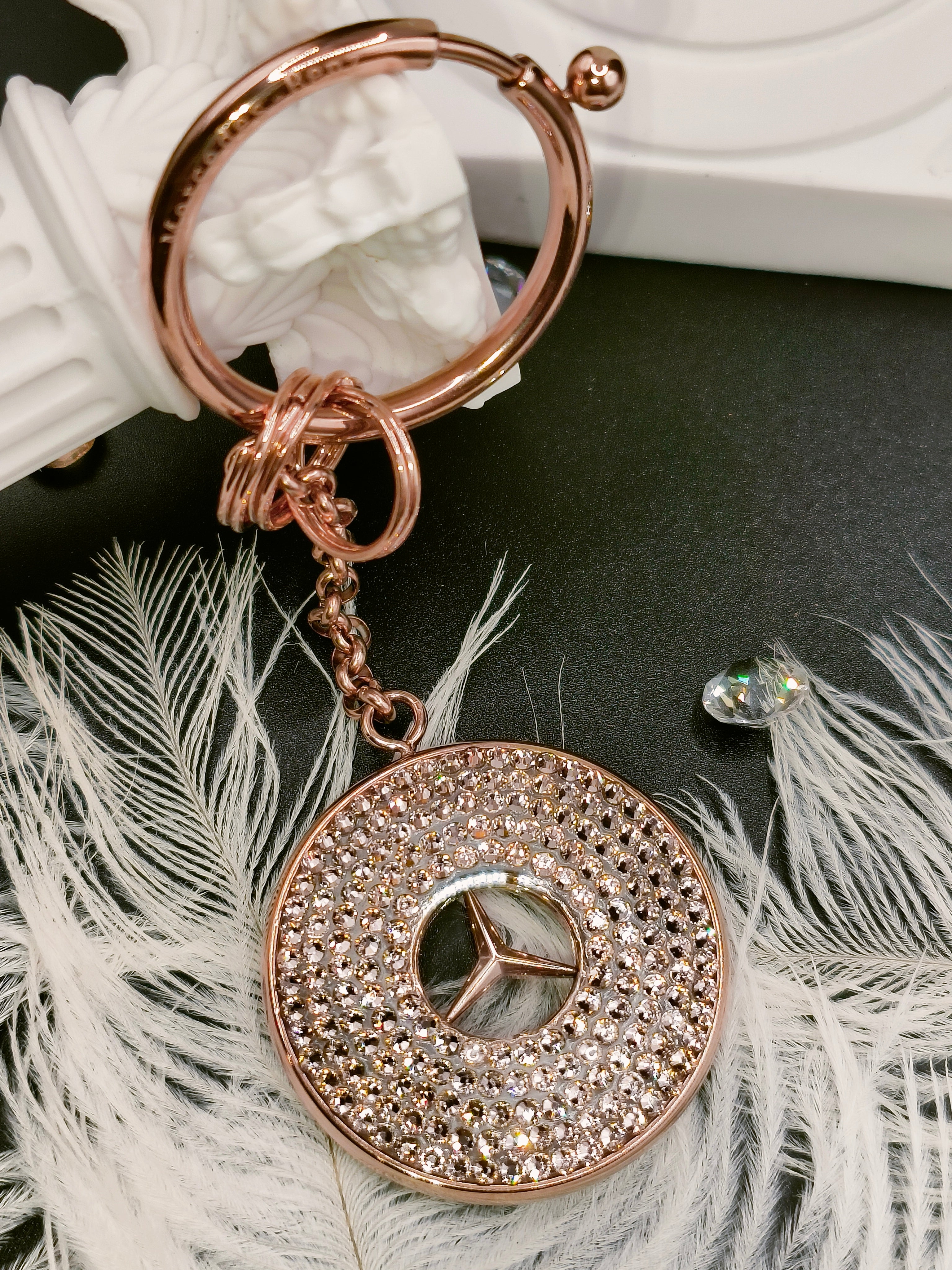 Original OEM | Mercedes Logo Schlüsselanhänger rosegold |original Swarovski®/Preciosa® - Black Saphir Crystals